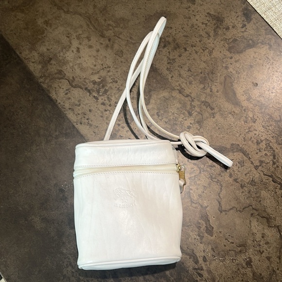 Il Bisonte White Leather Vanity Handbag - Picture 5 of 10